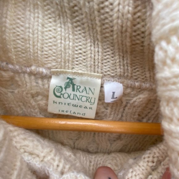 Wool sweater - Picture 3 of 3